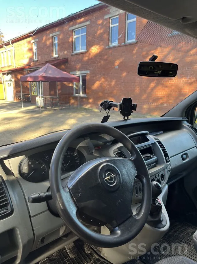 Opel Vivaro 2004 photo 5