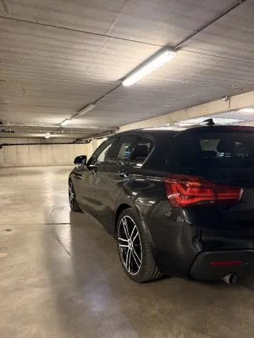 BMW 118I