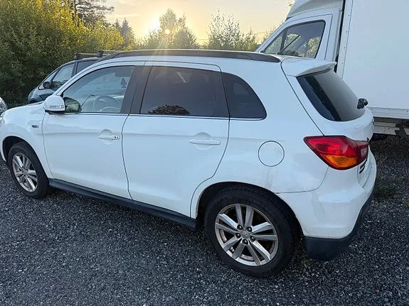 Mitsubishi Asx 2011 photo 4