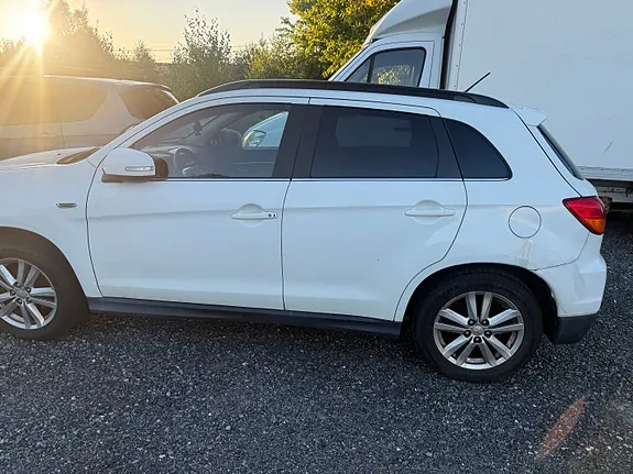Mitsubishi Asx 2011 photo 3