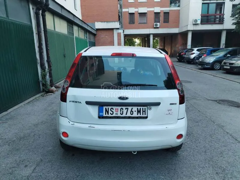 Ford Fiesta 2007 photo 4