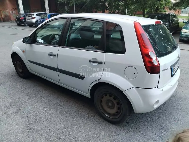 Ford Fiesta 2007 photo 3