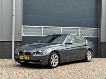 BMW 328I