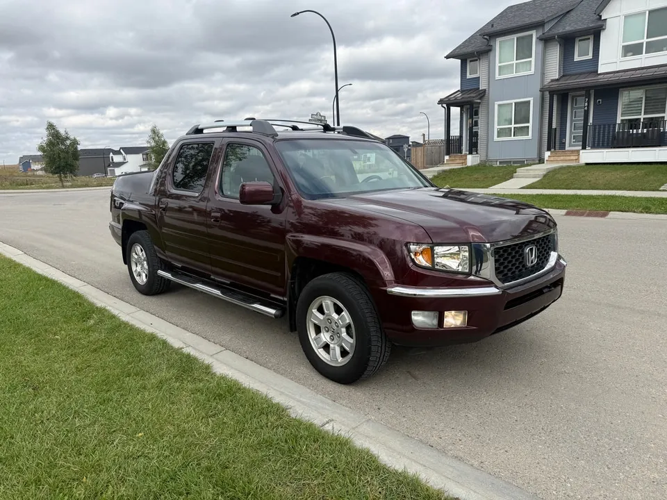 Honda Ridgeline 2011 photo 3