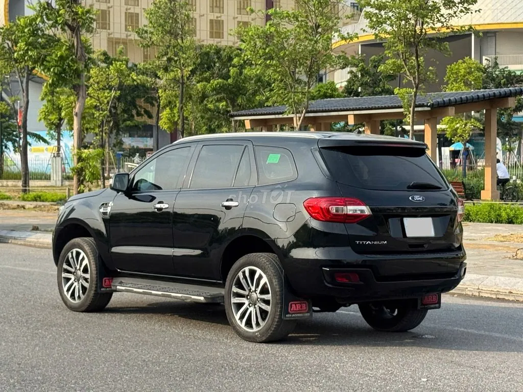 Ford Everest 2019 photo 2