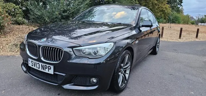 BMW 5 Series 2013 photo 2