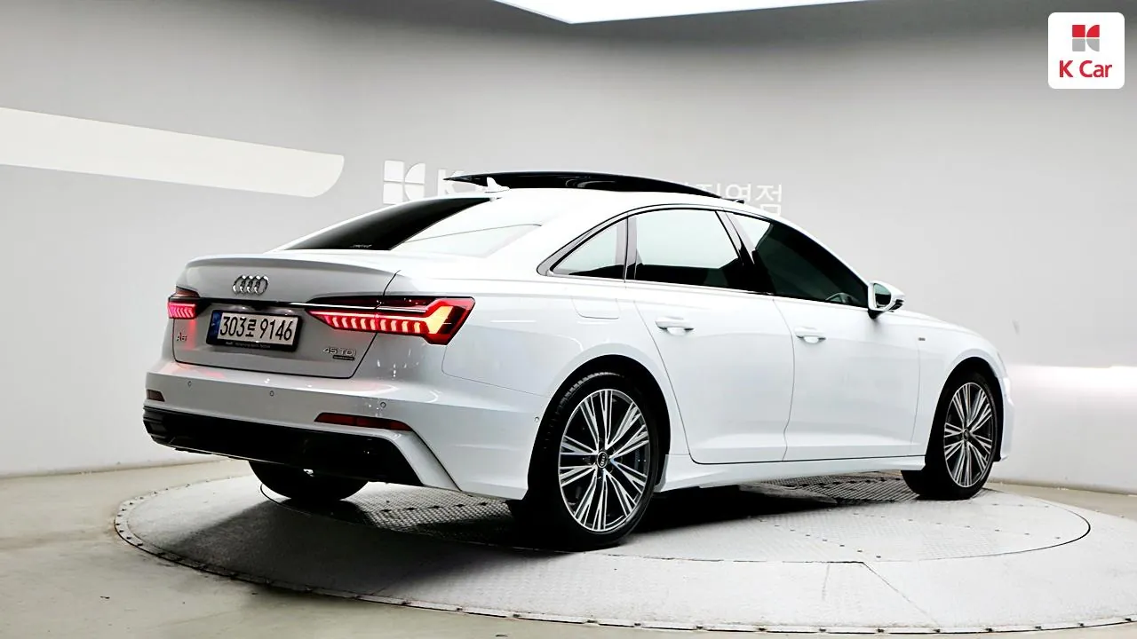 Audi A6 2022 photo 4