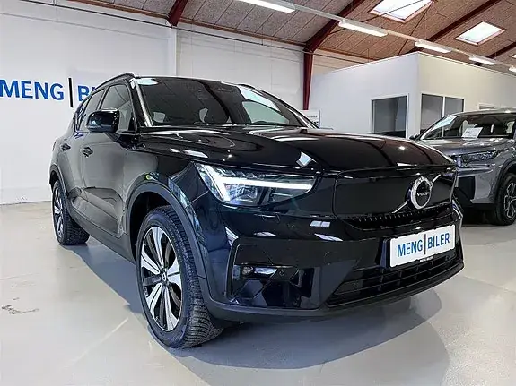 Volvo Xc40 2023 photo 2