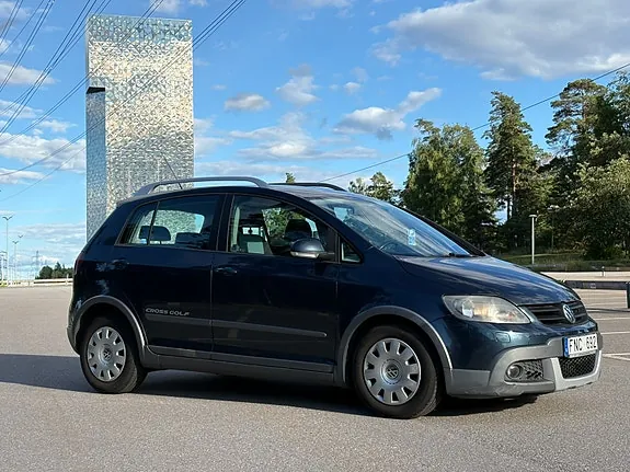 Volkswagen Golf Plus Cross 2007 photo 2