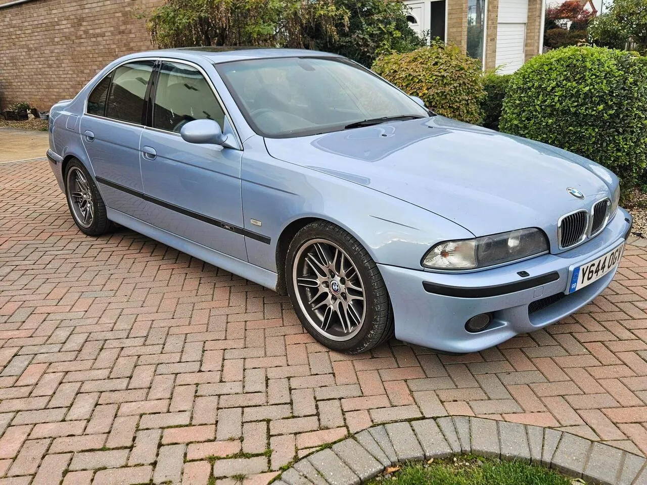 BMW M5