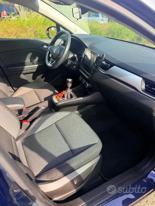 Renault Captur 2022 photo 5