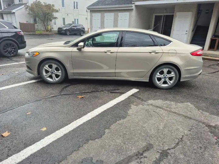 Ford Fusion 2015 photo 3