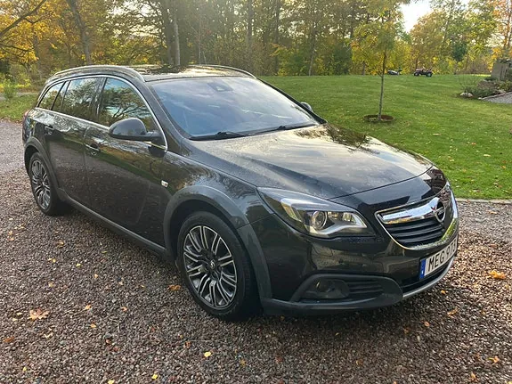 Opel Insignia Country Tourer