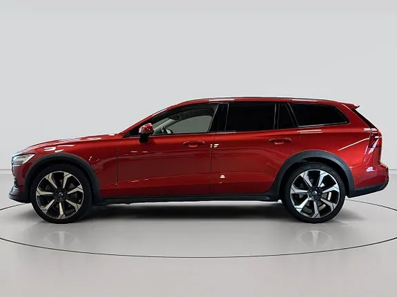 Volvo V60 Cross Country 2019 photo 2
