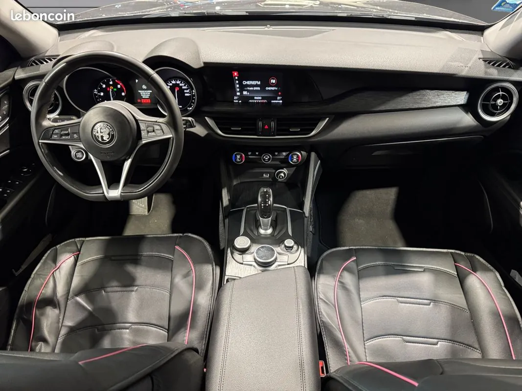 Alfa Romeo Stelvio 2019 photo 2