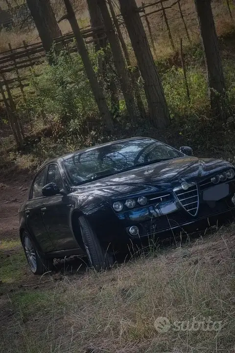 Alfa Romeo 159 2008 photo 5