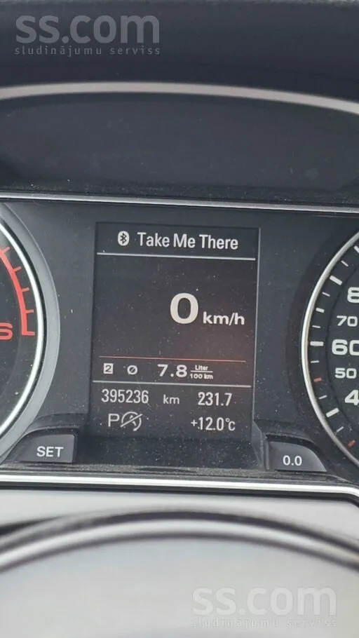 Audi A4 Avant 2012 photo 2
