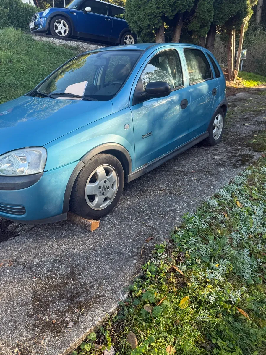 Opel Corsa 2003 photo 2