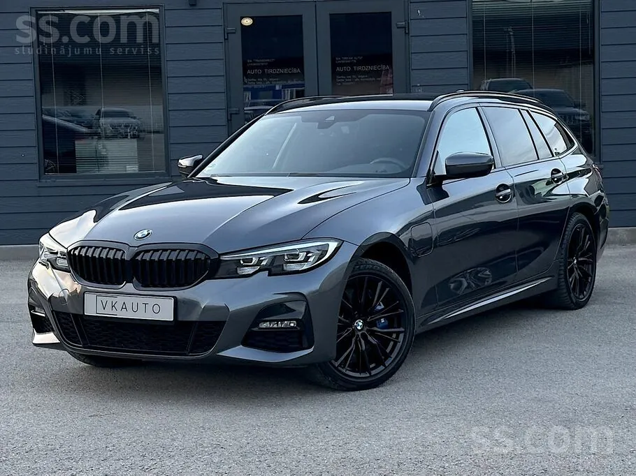 BMW 330E 2021 photo 3