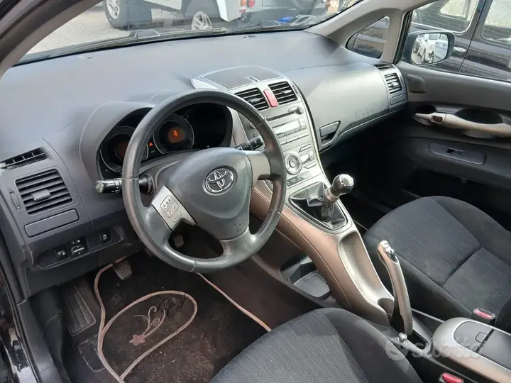 Toyota Auris 2008 photo 5