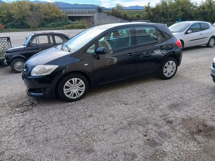 Toyota Auris 2008 photo 4