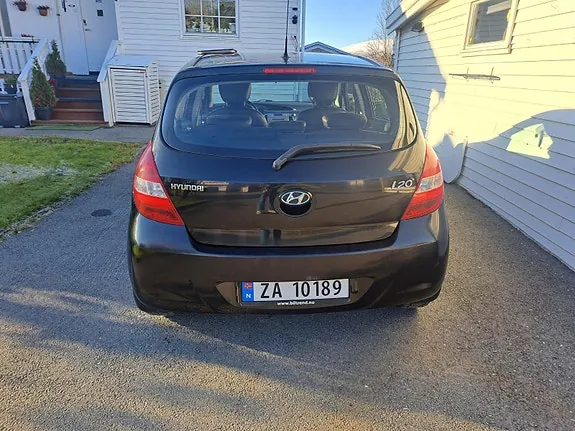 Hyundai I20