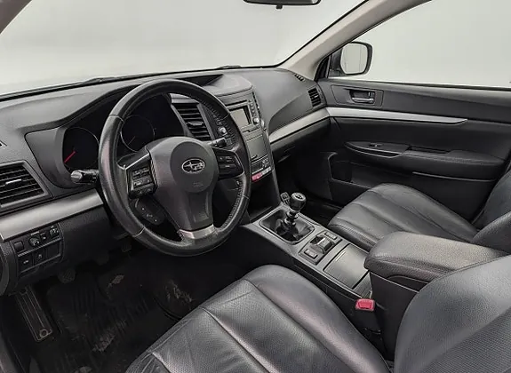 Subaru Legacy 2014 photo 3