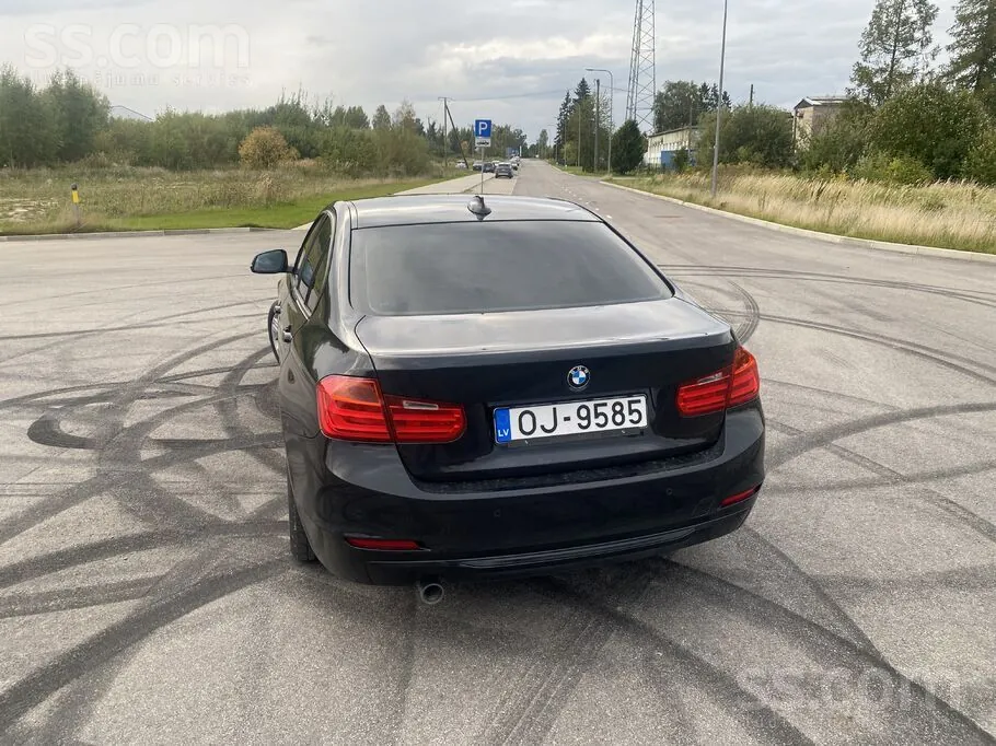 BMW 320D 2012 photo 5