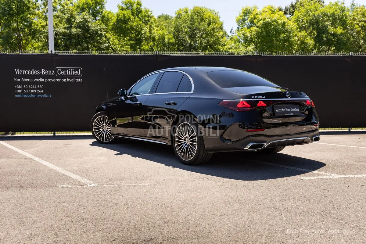 Mercedes-Benz E 220 2025 photo 4