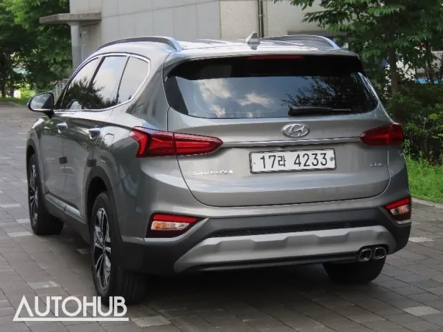 Hyundai Santa Fe photo 4