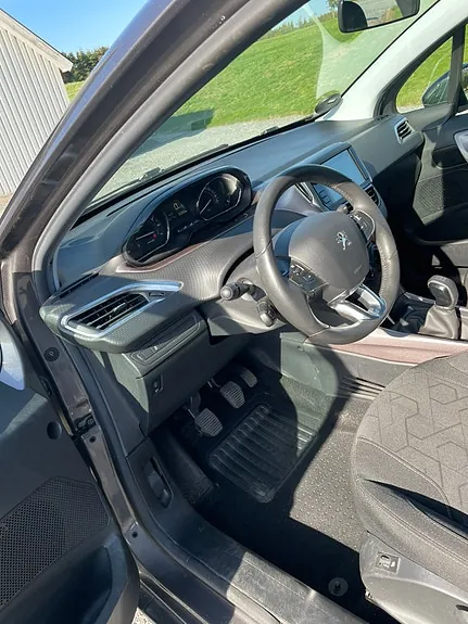 Peugeot 2008 2013 photo 4