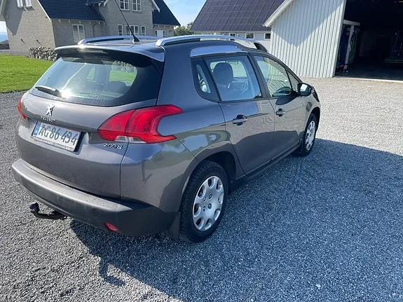 Peugeot 2008 2013 photo 2