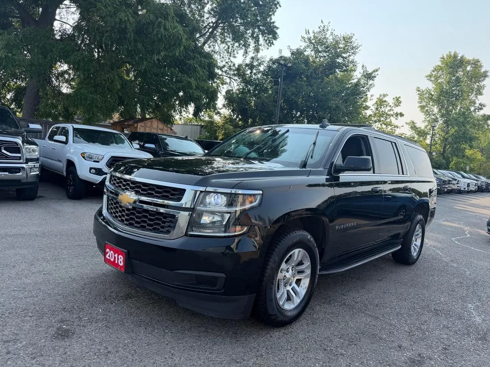 Chevrolet Suburban 2018 photo 3