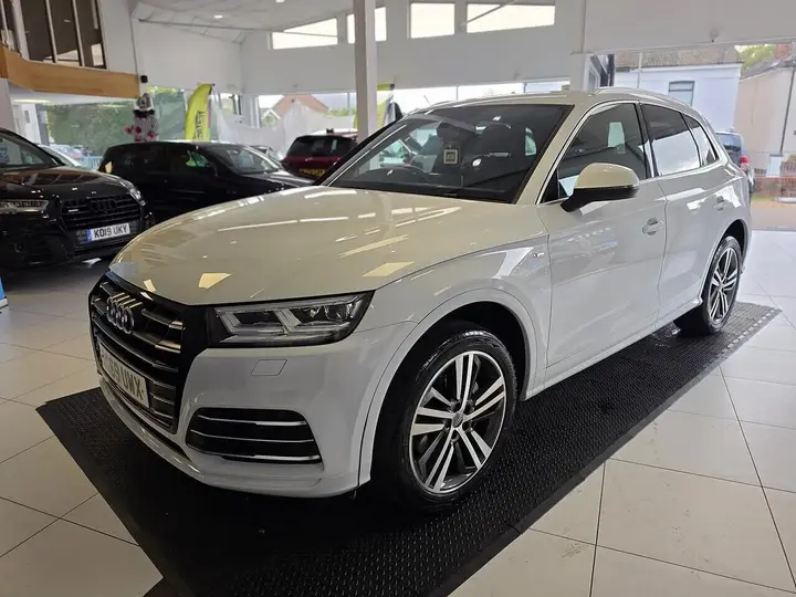 Audi Q5 2019 photo 3