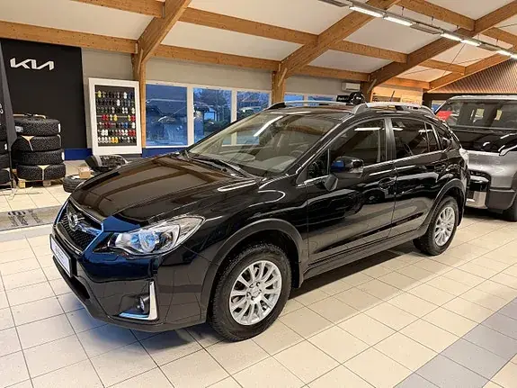 Subaru Xv 2016 photo 3