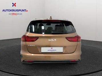 Kia Ceed Sw 2022 photo 3