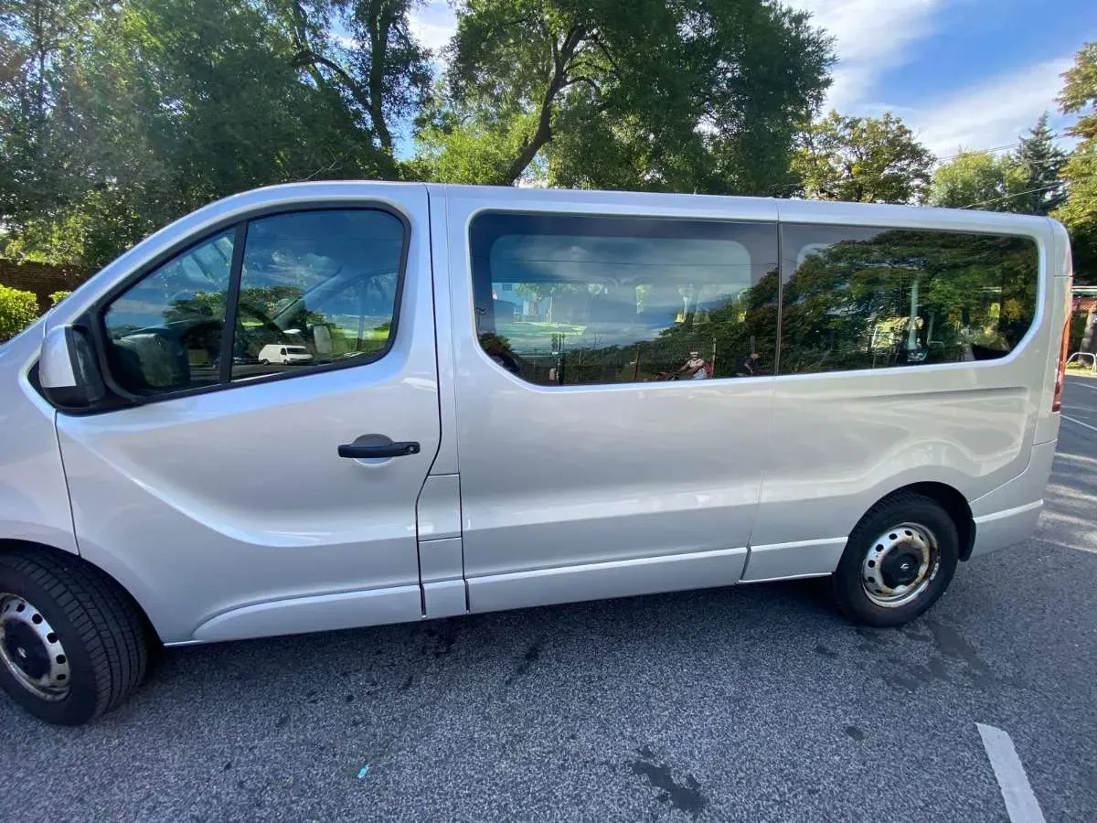 Opel Vivaro 2018 photo 2