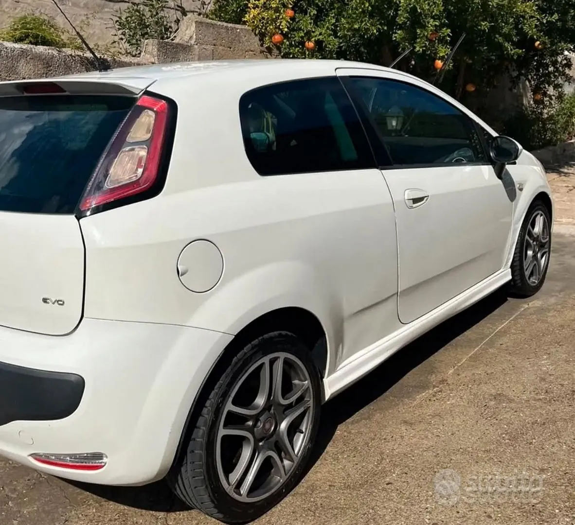 Fiat Punto Evo 2010 photo 3