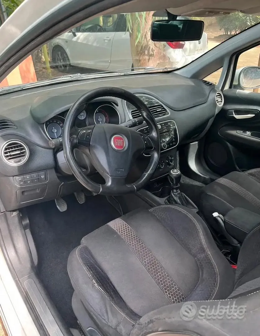 Fiat Punto Evo 2010 photo 5