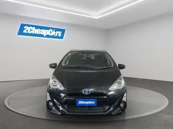 Toyota Aqua 2014 photo 3