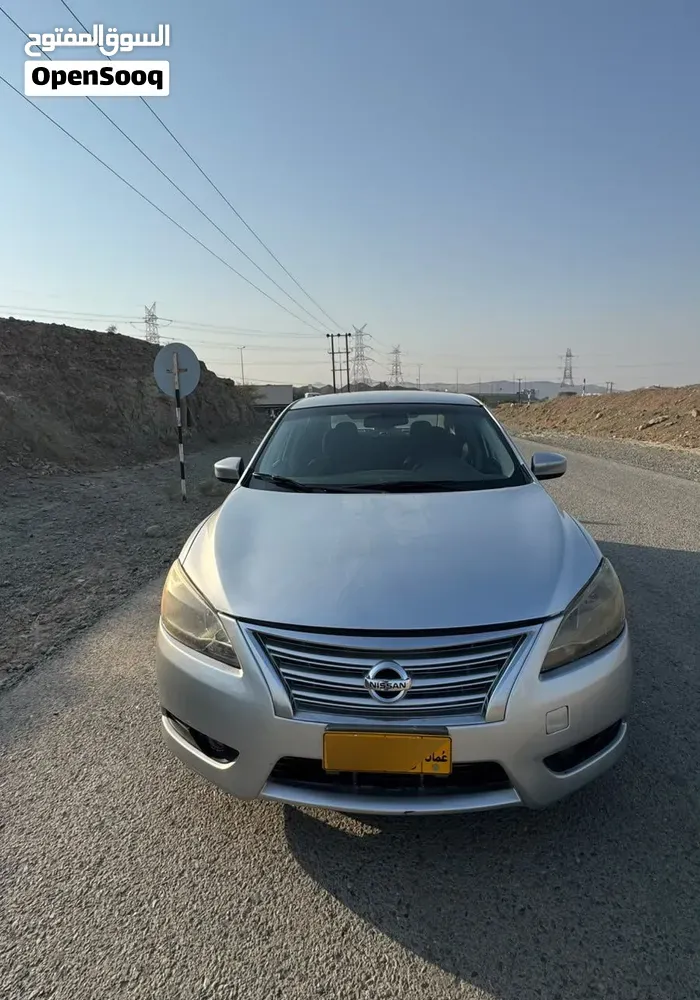 Nissan Sentra 2013 photo 2