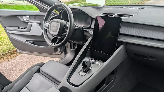 Polestar 2 2025 photo 4