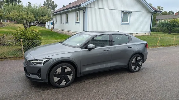 Polestar 2 2025 photo 2