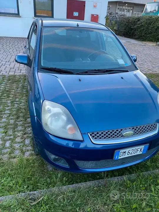 Ford Fiesta 2008 photo 3