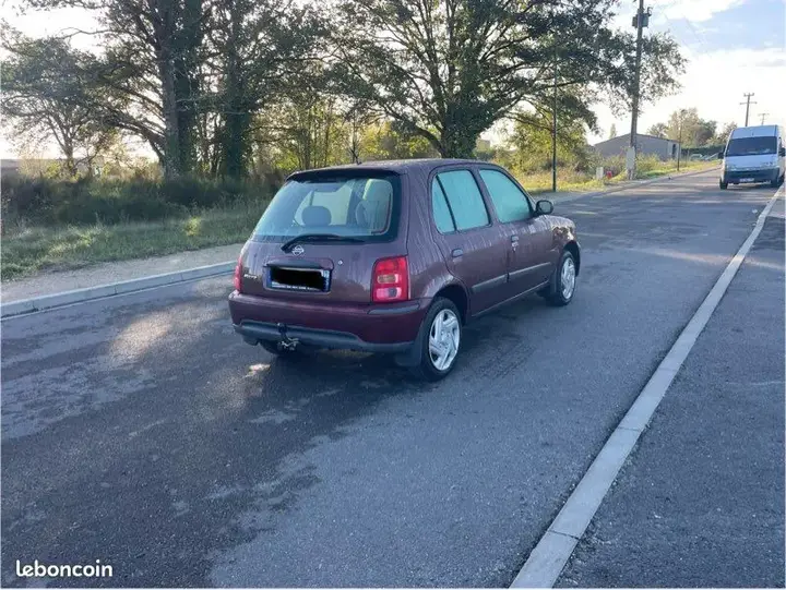 Nissan Micra 2001 photo 2