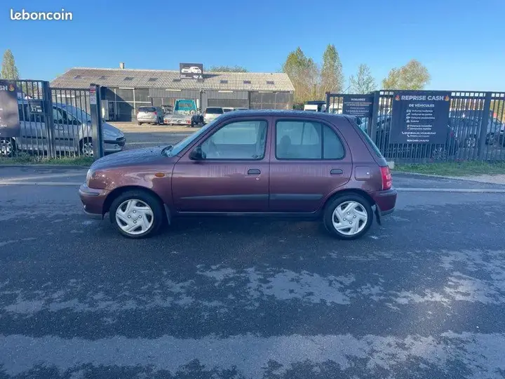 Nissan Micra 2001 photo 4