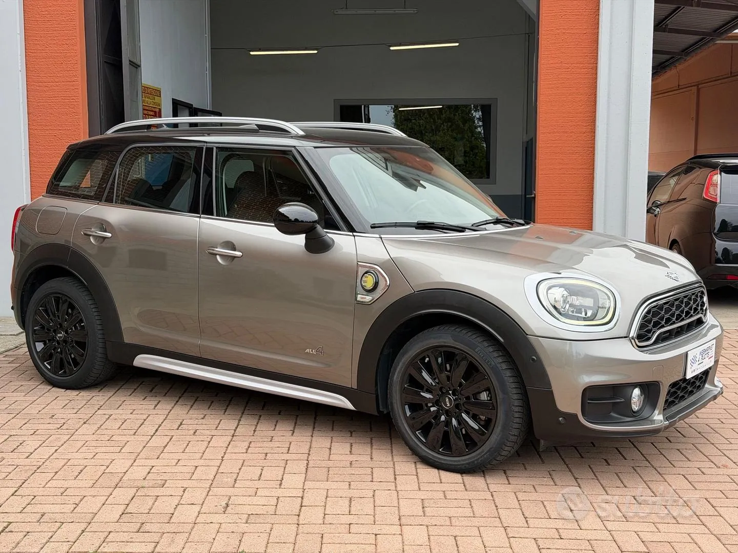 Mini Countryman 2018 photo 2