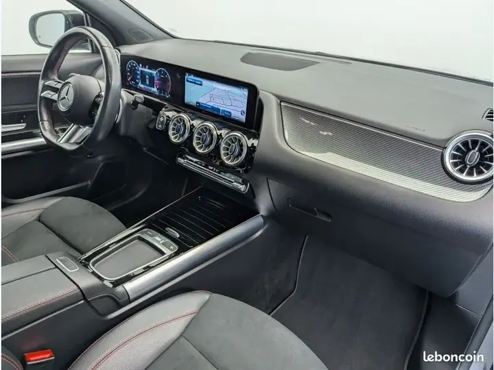 Mercedes-Benz Gla 2023 photo 4