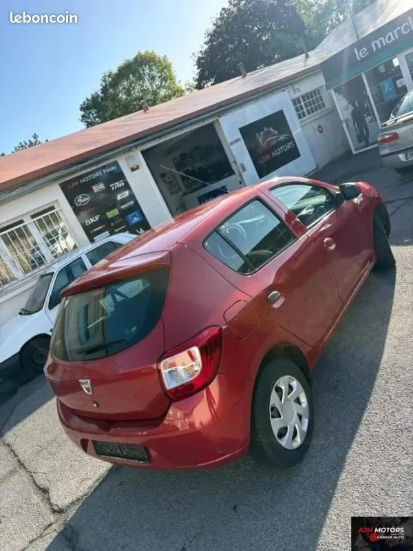 Dacia Sandero 2013 photo 3