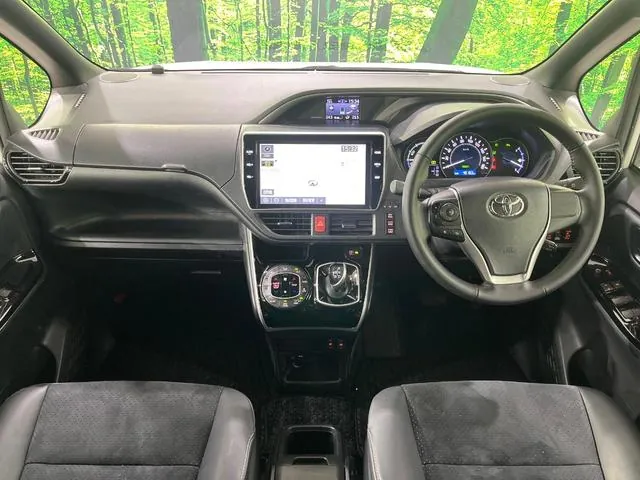 Toyota Prius 2021 photo 5